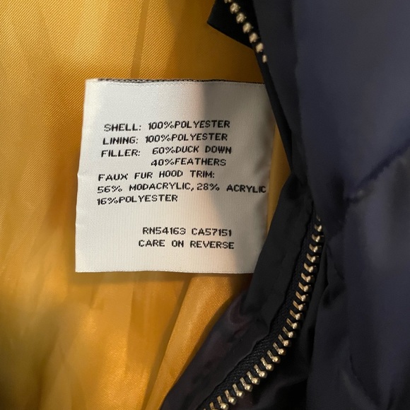 Kenneth Cole Navy Puffer Coat w/ Removable Fur Hood - Picture 4 of 5